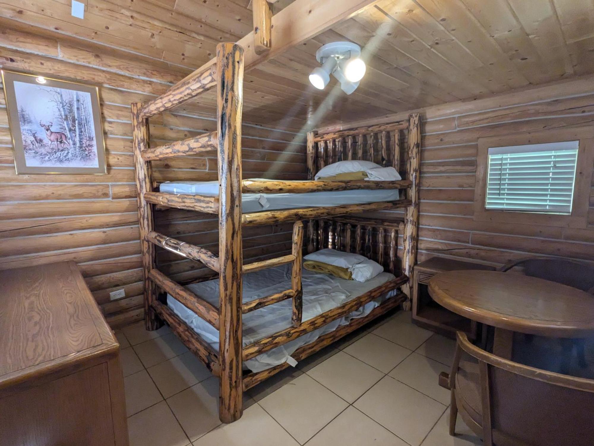 Jared'S Wild Rose Ranch Resort Island Park Chambre photo